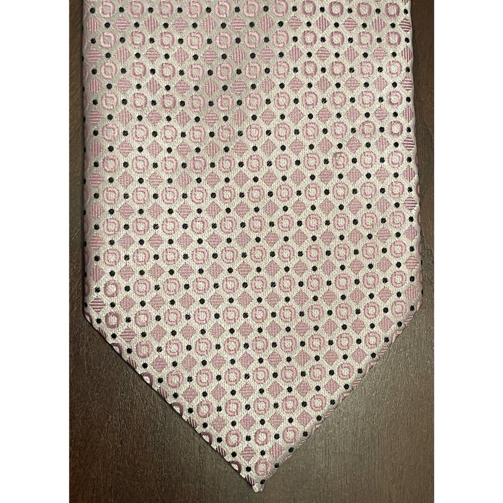 Versa Pink Black Hand Made Men’s Neck Tie Made In China